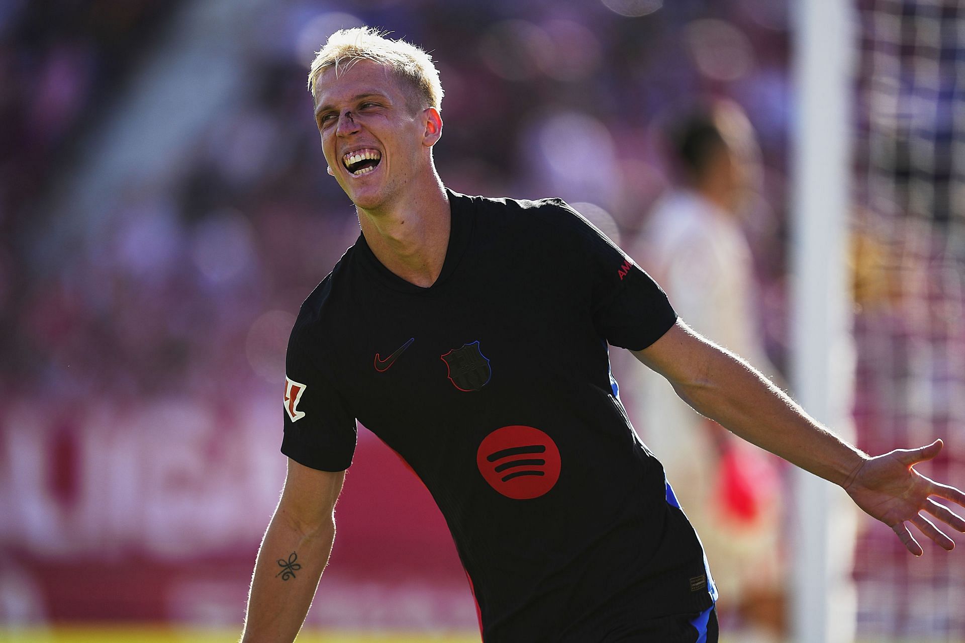 Dani Olmo arrived at Camp Nou this summer