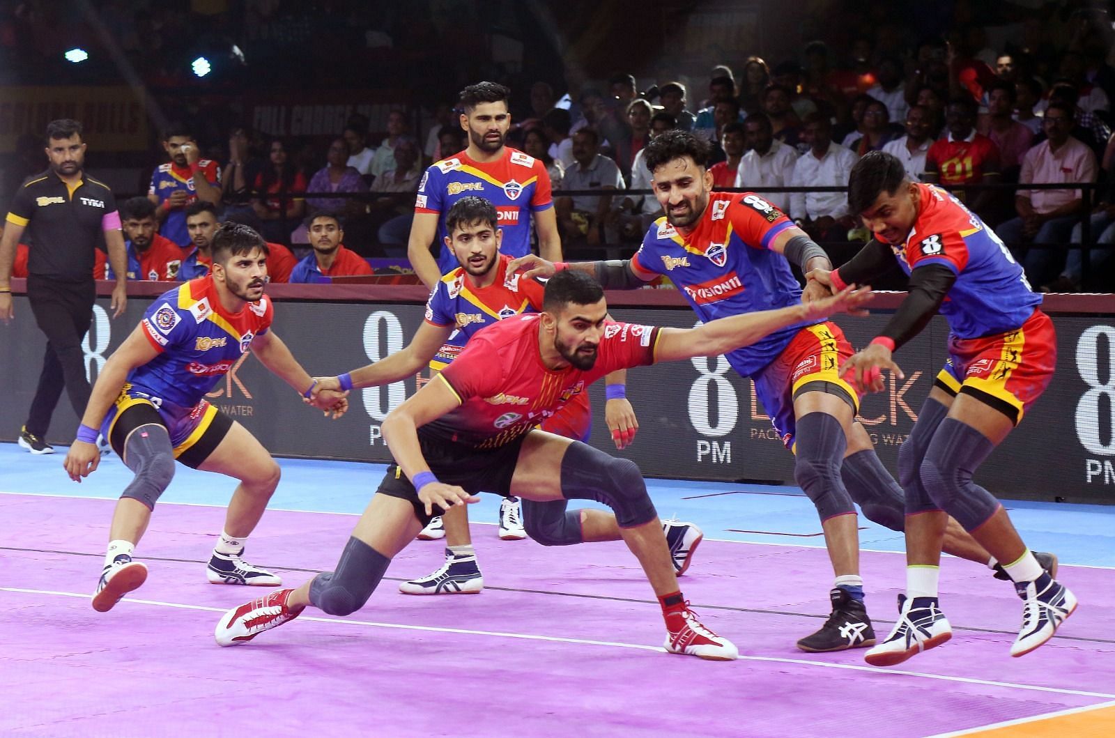 Bharat Hooda burst one to the PKL scene with the bulls (Image Credits: PKL)