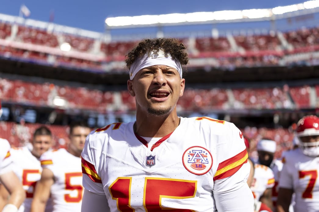 Fantasy Football trade value chart for Week 8 feat. Patrick Mahomes