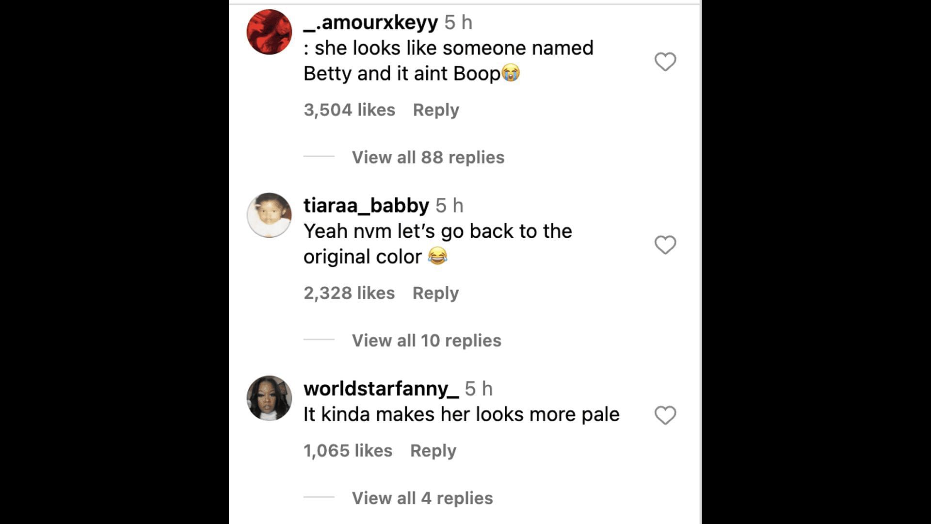 X users comment on the singer's new hair colour as she makes an appearance at the Victoria's Secret Fashion Show 2024 (Image via Instagram/ @theneighborhoodtalk)