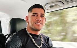 Alex Pereira looks back at 'guy at the bar' era mentality and motivation before signing with UFC changed his life