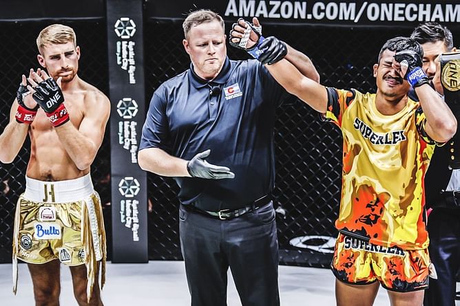 Jonathan Haggerty thanks his strong support system after painful loss to Superlek: “They knew when to leave me alone”