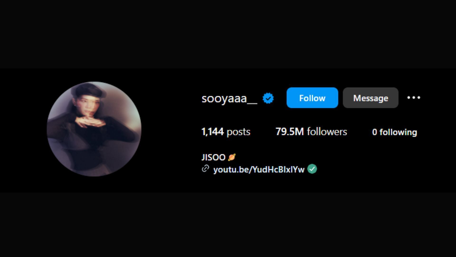 Jisoo&#039;s Instagram (Image via Instagram/ sooyaaa__)