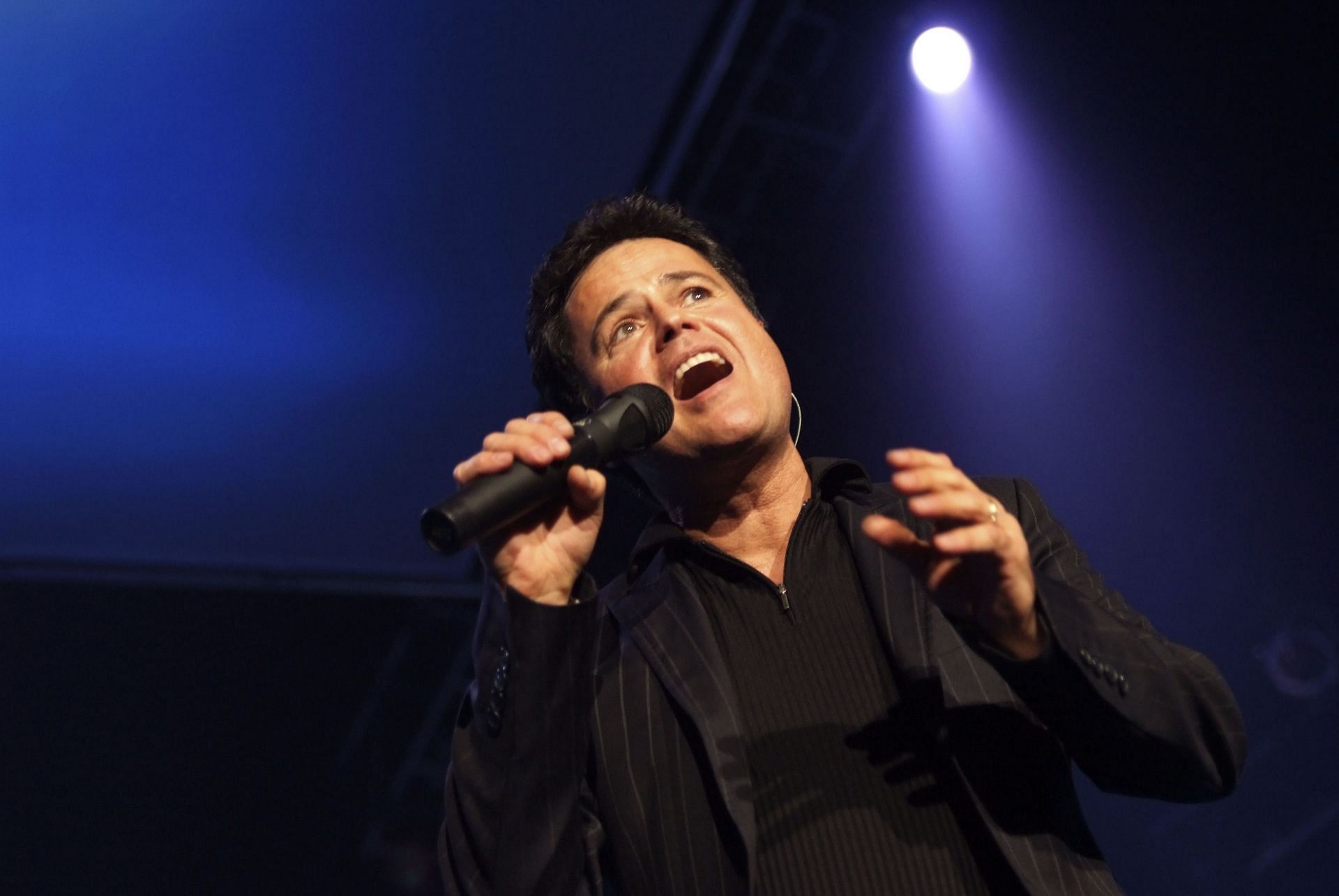 Photo of Donny OSMOND (Image via Getty)