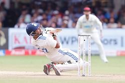 "The 'V' is behind" - Ajay Jadeja on Sarfaraz Khan's unique scoring areas on Day 3 of IND vs NZ 2024 1st Test