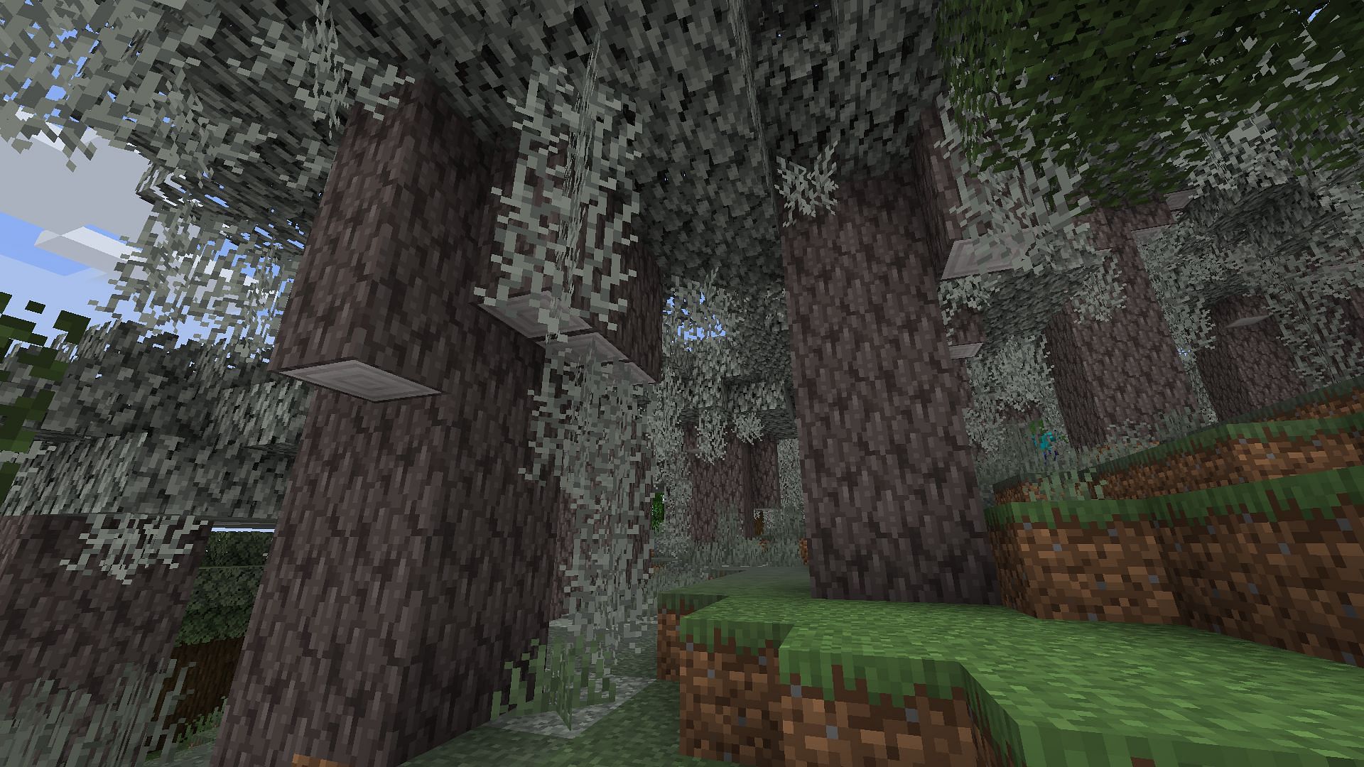 Pale Garden itself is quite creepy to explore in Minecraft (Image via Mojang Studios)