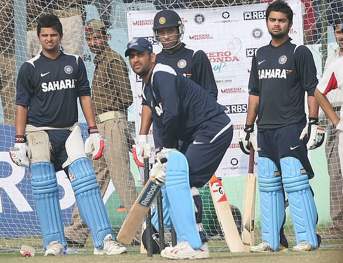 [In Picture] Suresh Raina catches up with MS Dhoni days ahead of IPL 2025 retention deadline