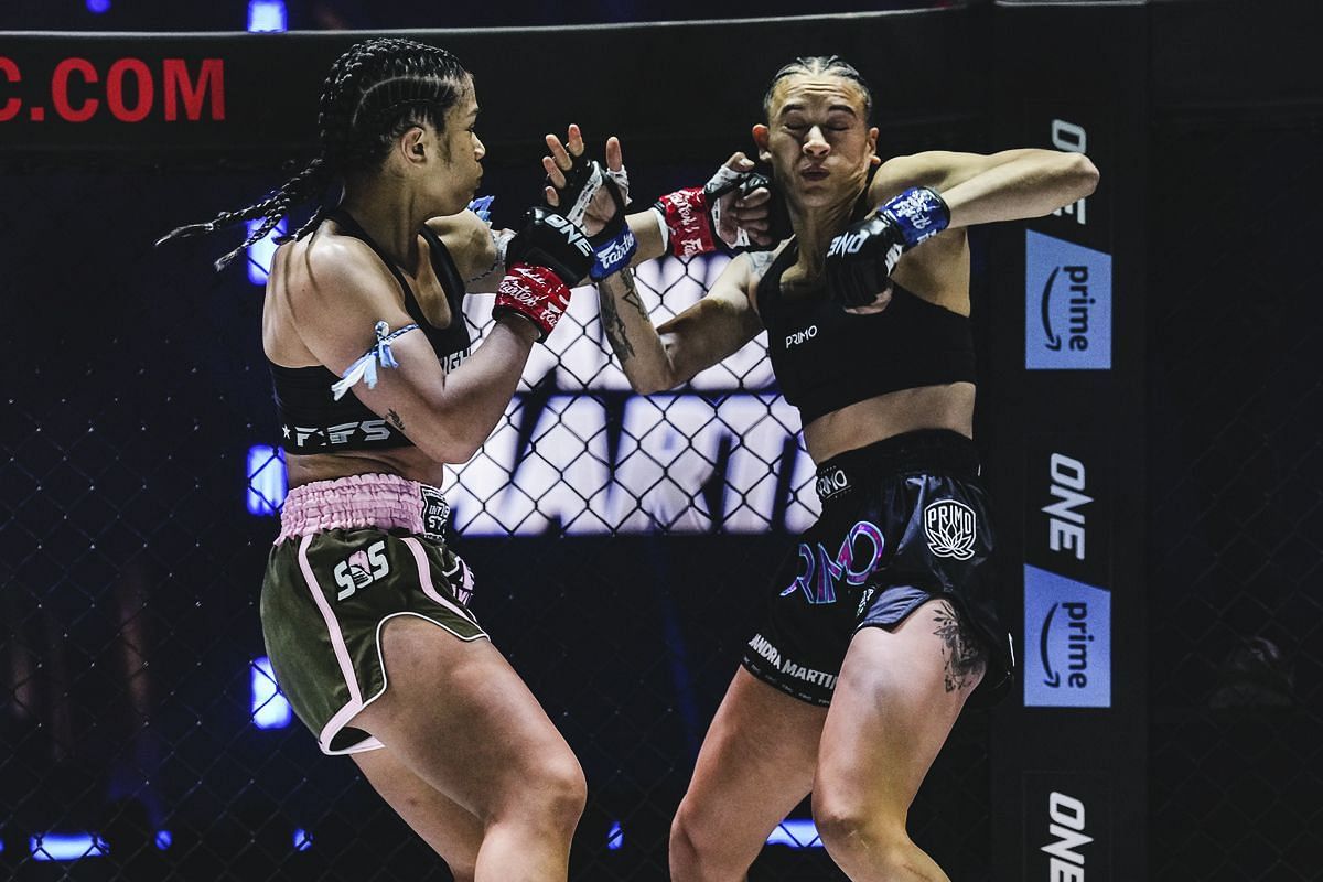 Jackie Buntan fighting Diandra Martin | Image credit: ONE Championship