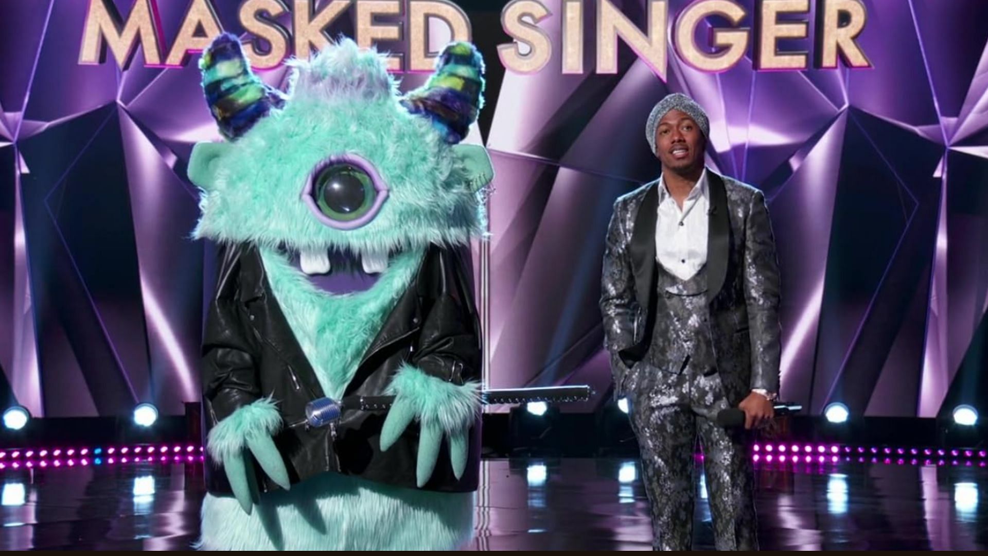 Nick Cannon and T-Pain in The Masked Singer (image via FOX)