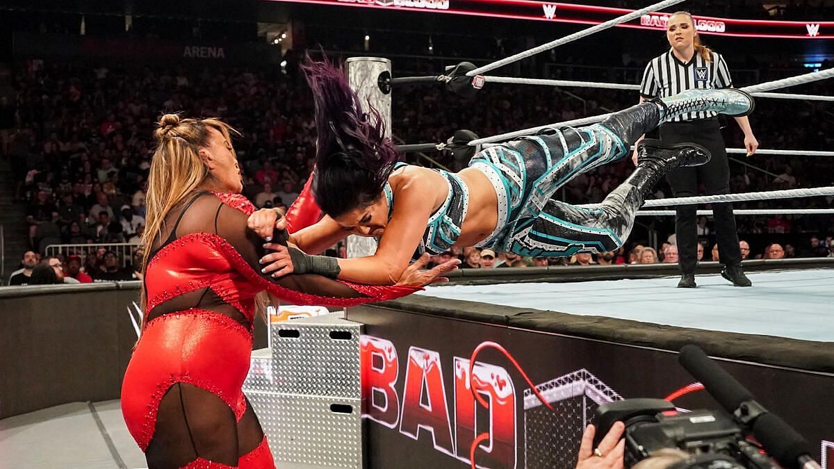 Former WWE star takes shot at Bayley. (Photo: WWE.com)