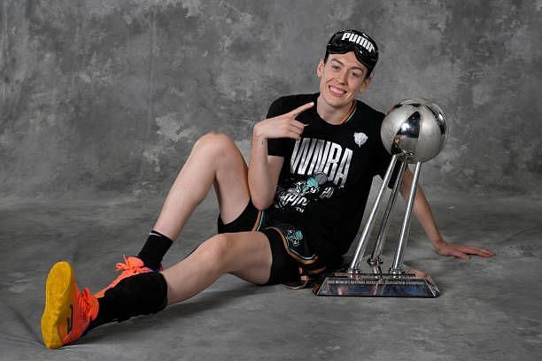 Breanna Stewart Rings