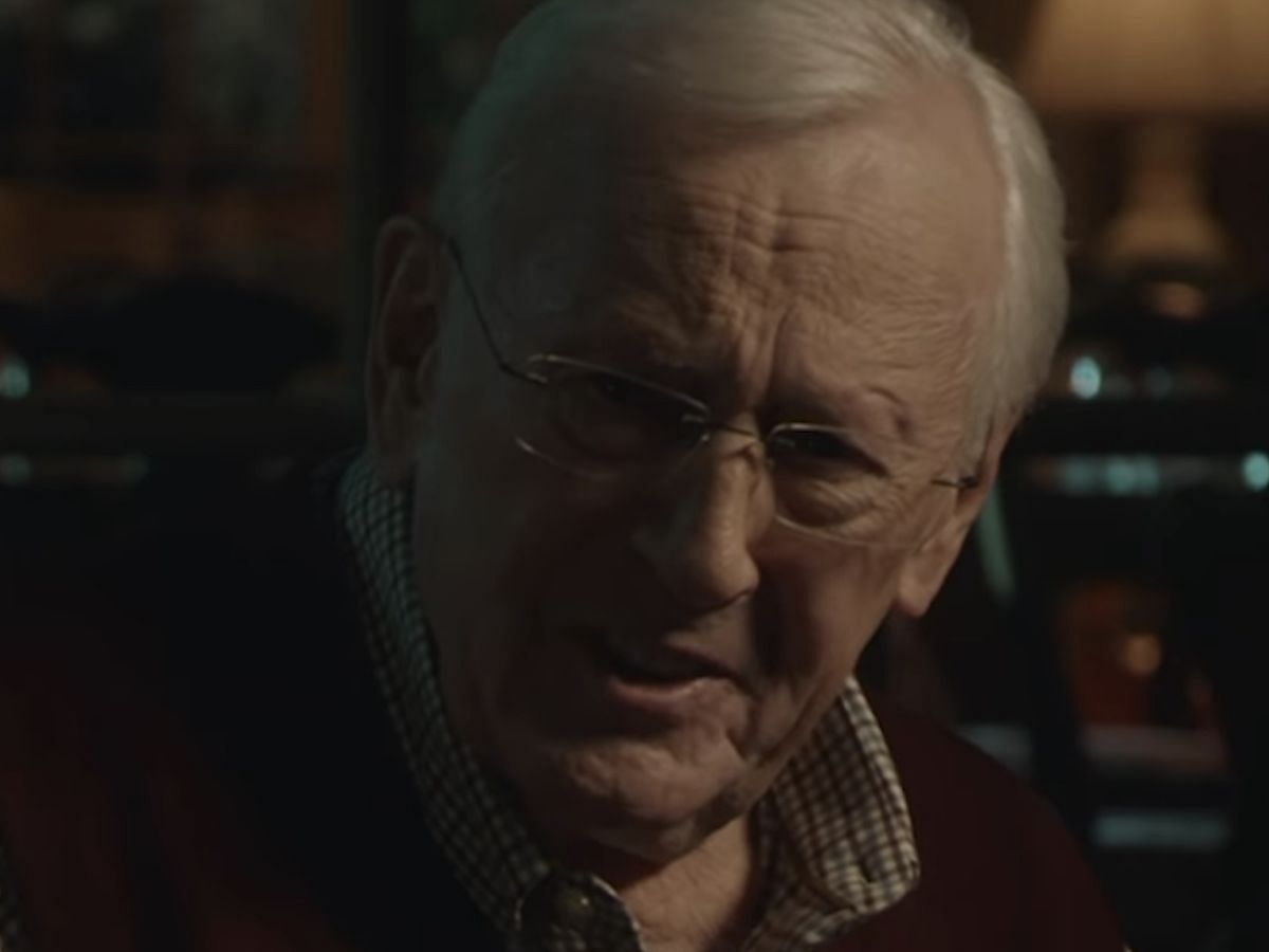 Len Cariou as Henry Reagan (Image via Instagram/@bluebloods_cbs)