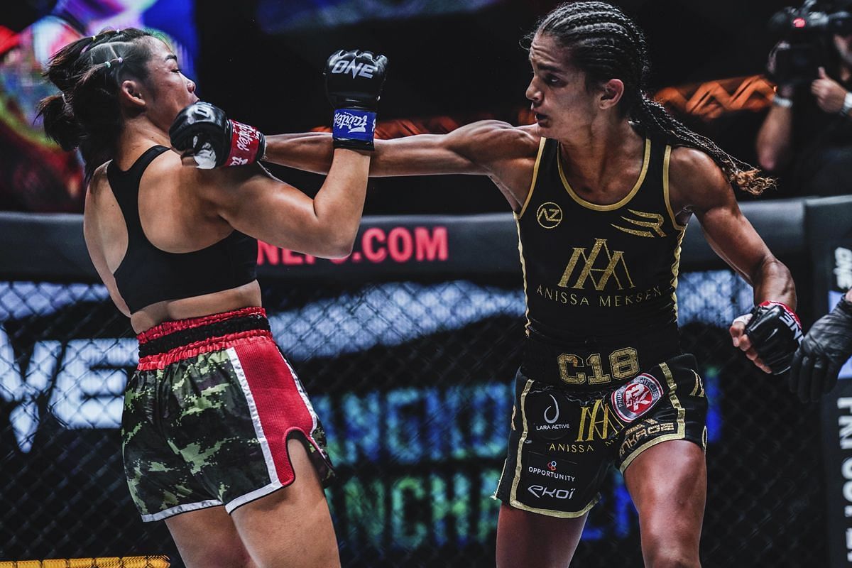 Anissa Meksen fighting Dangkongfah | Image credit: ONE Championship