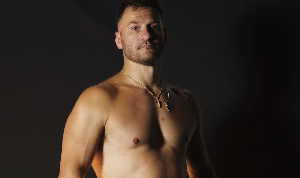 What is Stipe Miocic’s Record?
