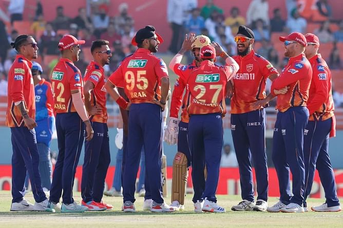 "If things fall in place, this team has the ability to reach the final 4" - Aakash Chopra on Punjab Kings' positives heading into IPL 2025