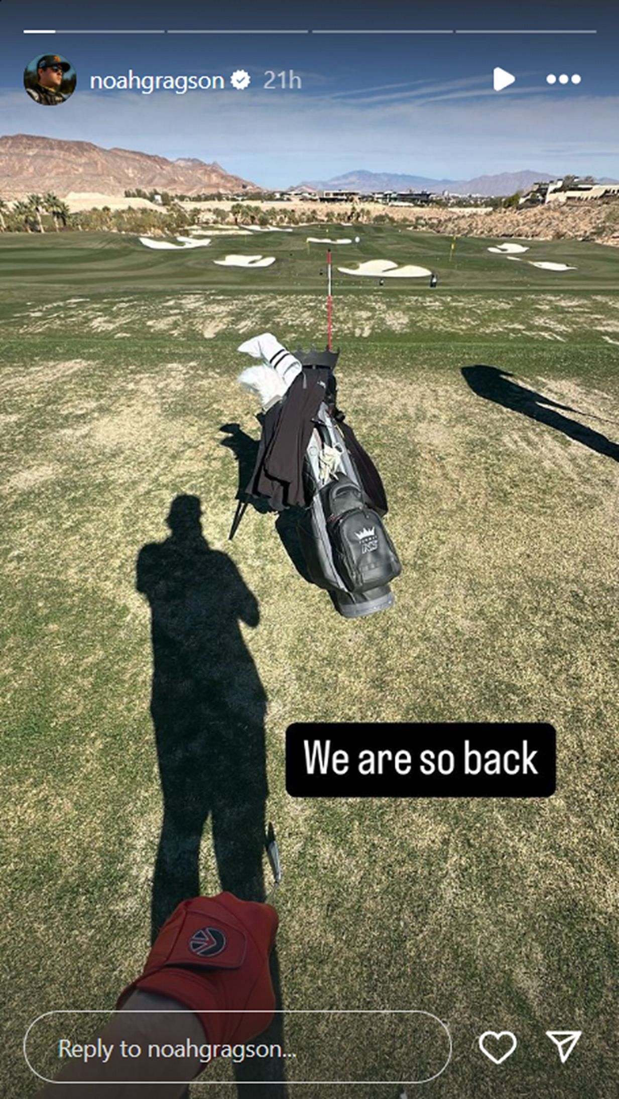 Noah Gragson showcasing a wide view of the golf course (source: @noahgragson on Instagram)