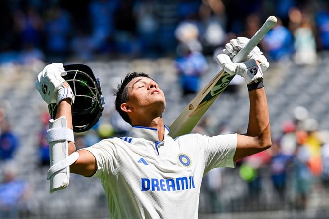 [Watch] Yashasvi Jaiswal's marathon knock comes to an end at 161 runs in 1st BGT 2024-25 Test in Perth