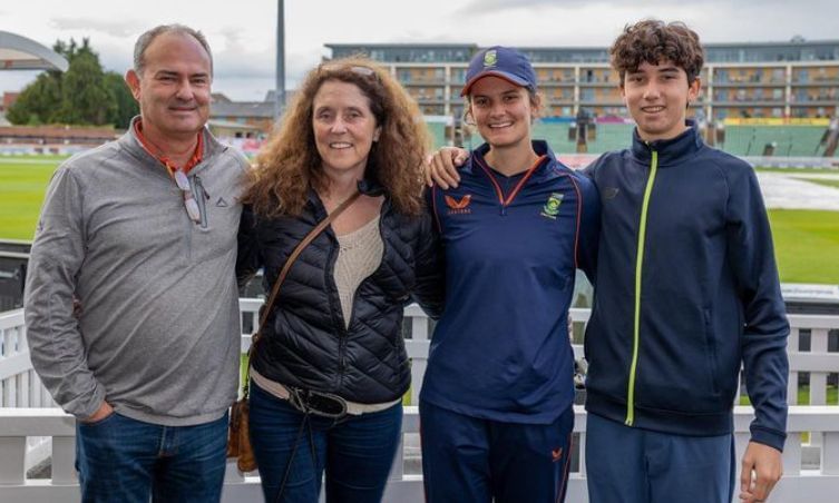 Laura Wolvaardt Family - Father, Mother, Siblings, Wife, Kids