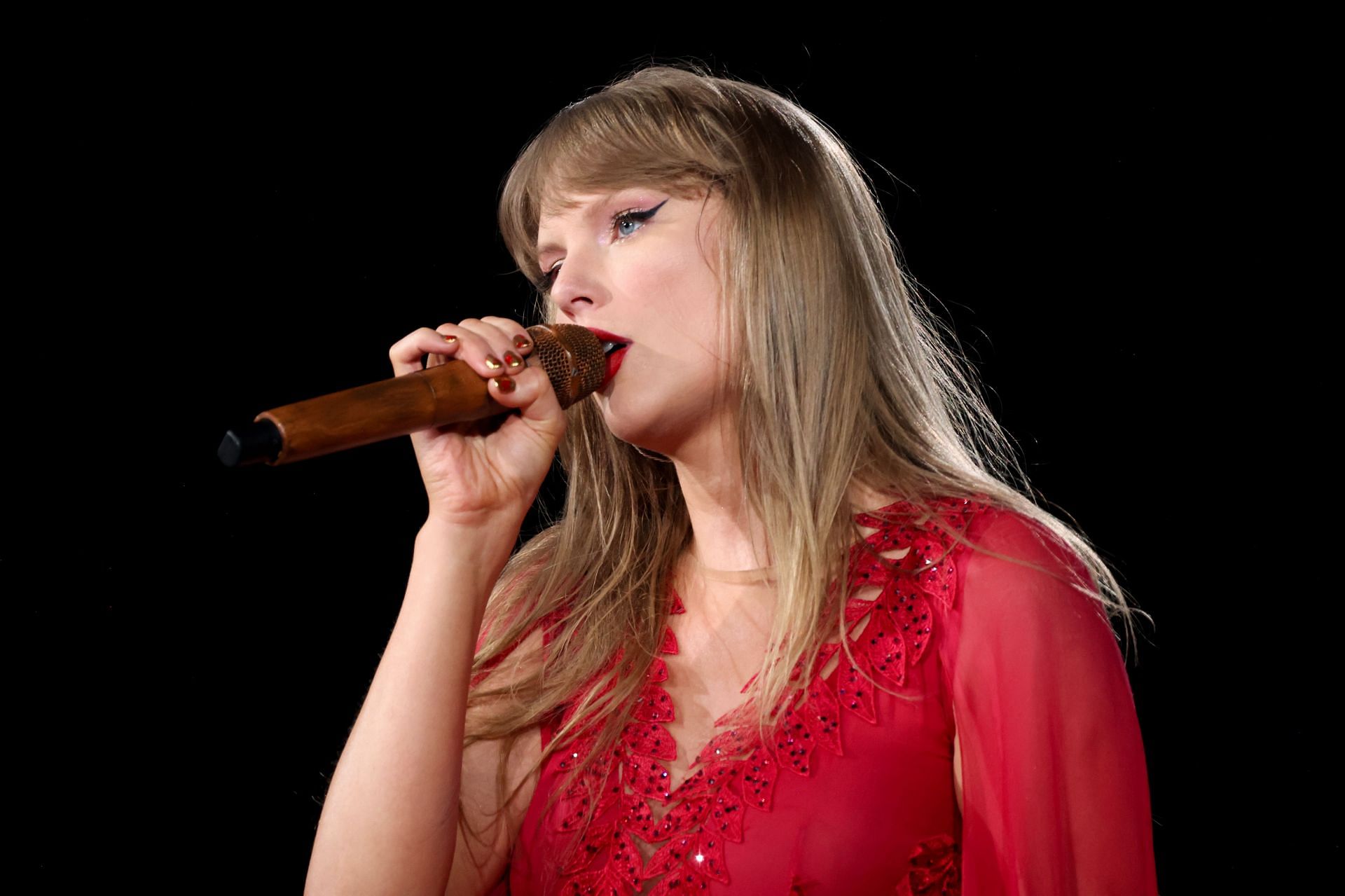 Taylor Swift | The Eras Tour - Indianapolis, IN - Source: Getty