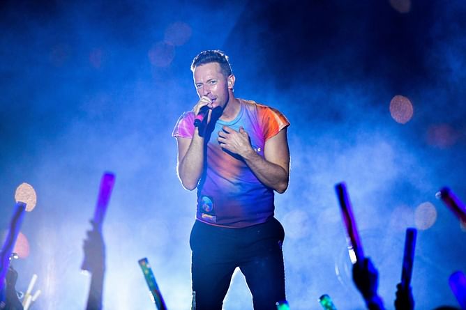 What happened to Chris Martin during Coldplay's Australian concert? Singer's fall through trap door, explored