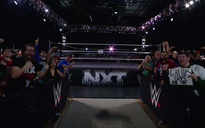 Real-life Bloodline member sends a sudden message during WWE show