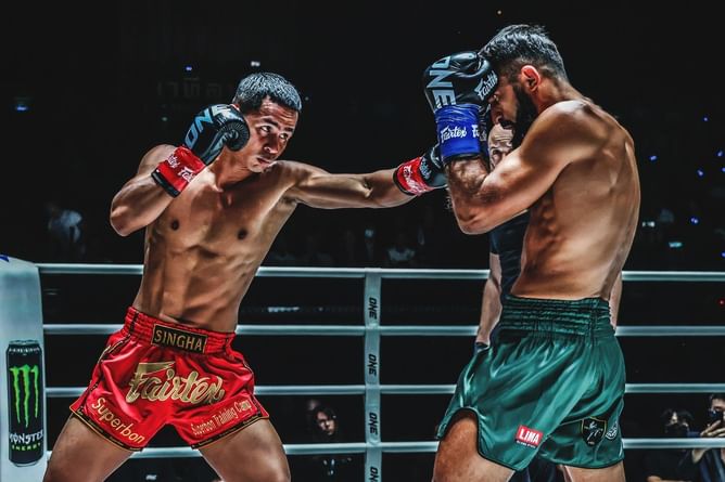FREE FULL FIGHT: Superbon notches interim featherweight kickboxing gold in brutal decision win over Marat Grigorian