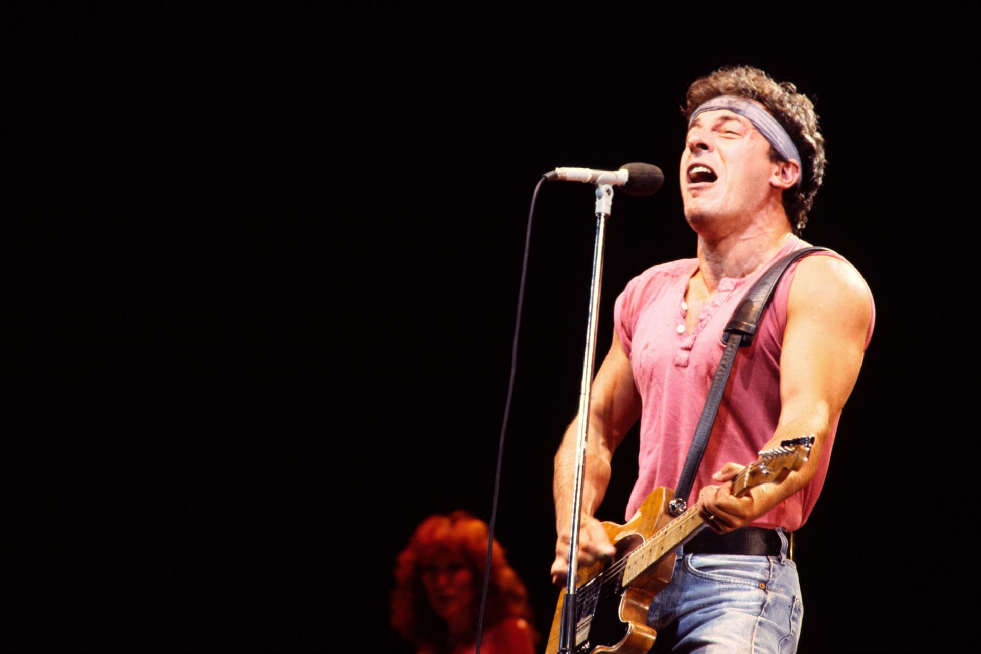 Bruce Springsteen &amp; The E Street Band Perform At Giants Stadium - Source: Getty