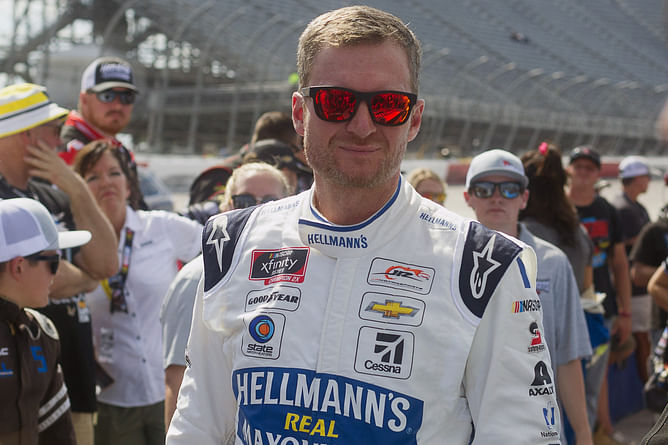 "He said 'I got no problem with you'" - When Dale Earnhardt Jr. recalled Tony Stewart extending a hand of friendship after a NASCAR face-off