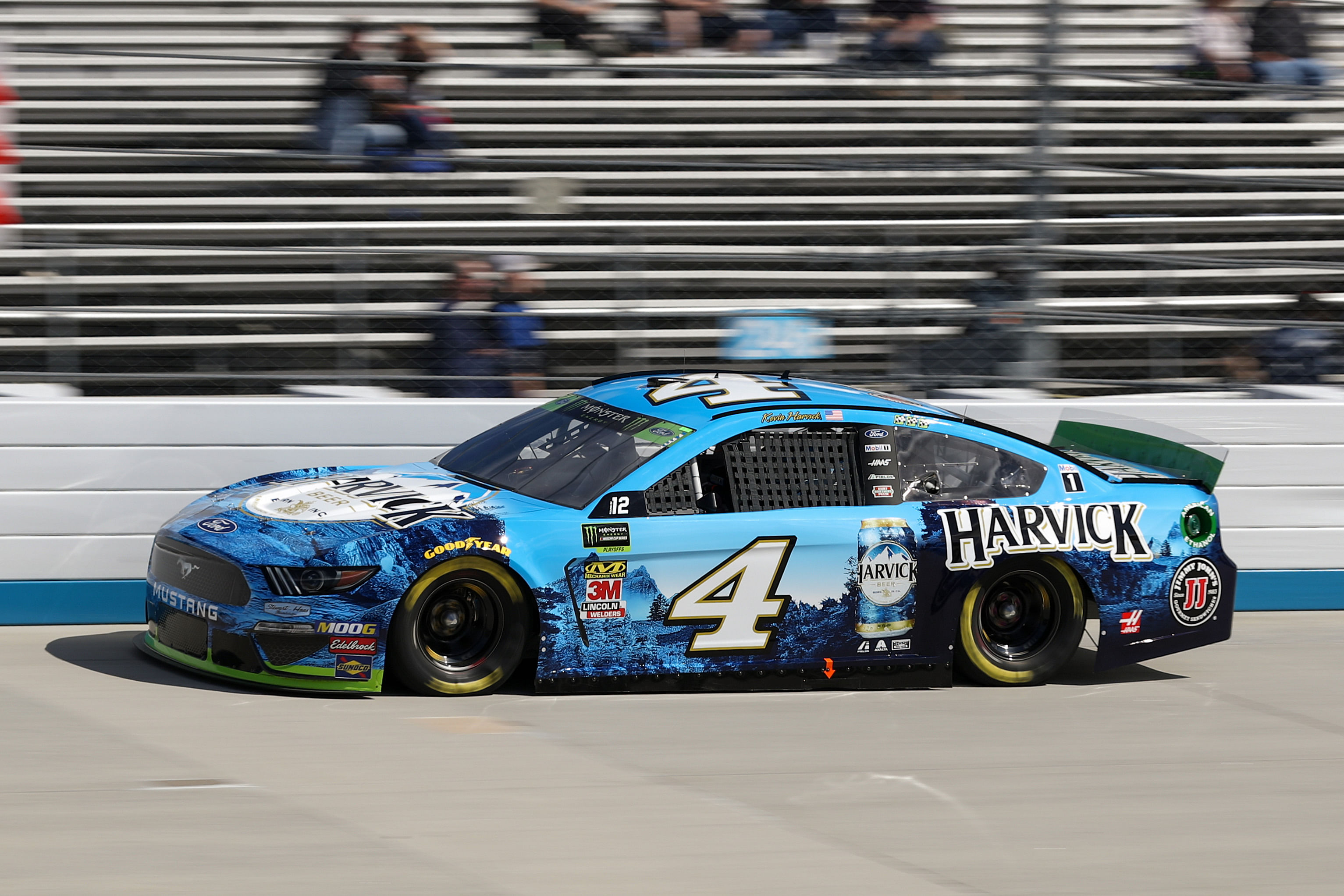 NASCAR Cup Series driver Kevin Harvick (4) during qualifying for the Drydene 400 at Dover International Speedway. Mandatory Credit: Matthew O&#039;Haren-Imagn Images