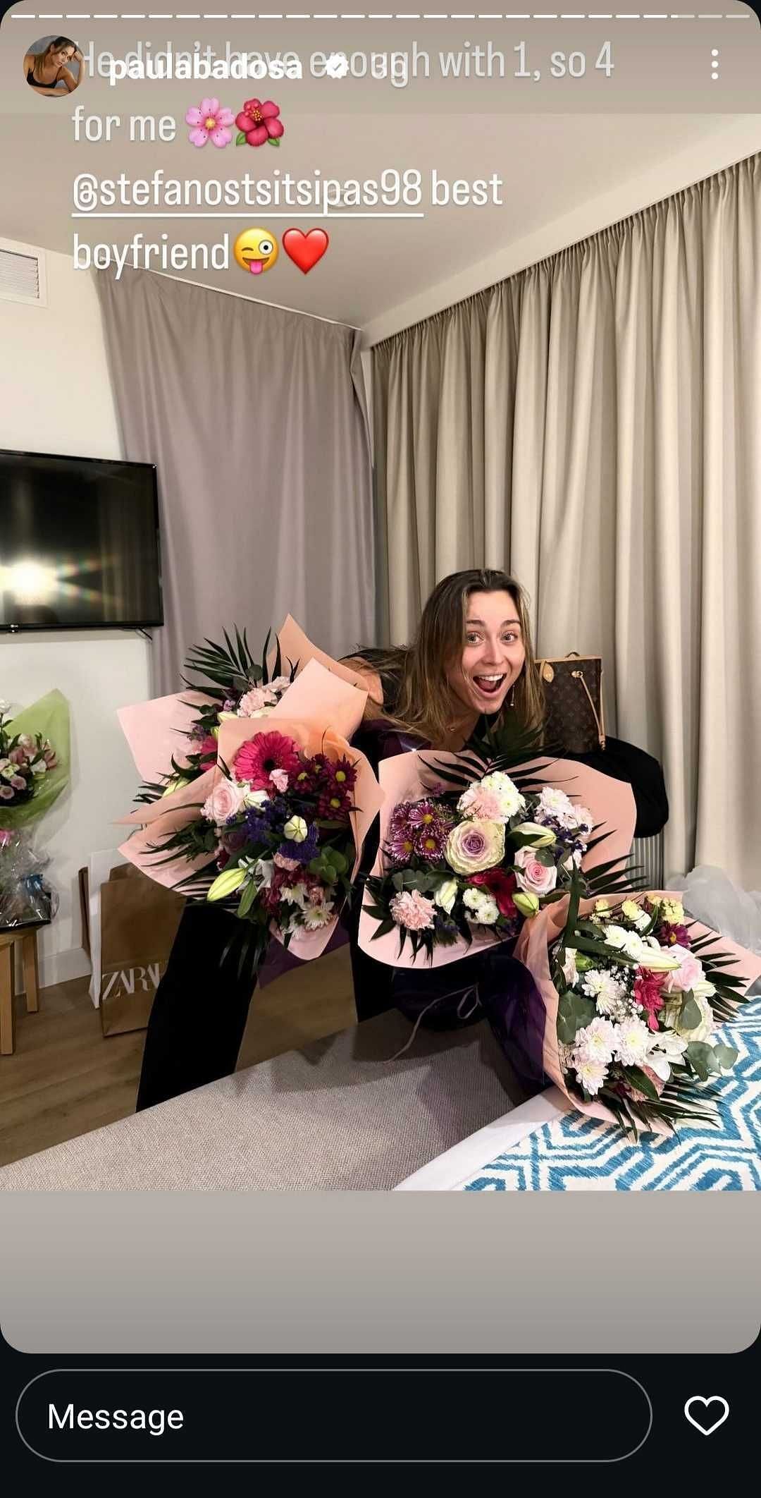 Badosa&#039;s Instagram Story featuring her posing with the flower bouquets gifted to her by boyfriend Stefanos Tsitsipas (Source: Instagram/Paula Badosa)