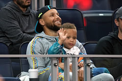 WATCH: Steph Curry's son Canon Curry launches impressive paper airplane inside Chase Center