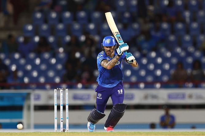 [Watch] Faf du Plessis falls over the advertising board in the 2024 Abu Dhabi T10 League