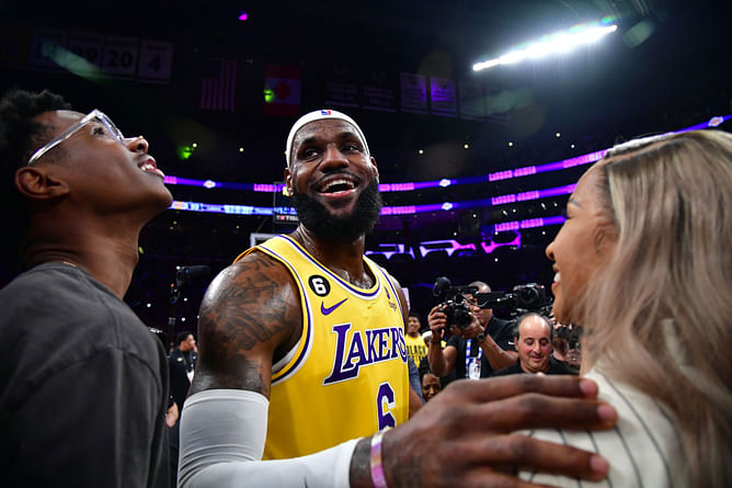 LeBron James' wife Savannah James drops 2-word reaction to son Bryce James' unofficial visit to Arizona amid college recruitment