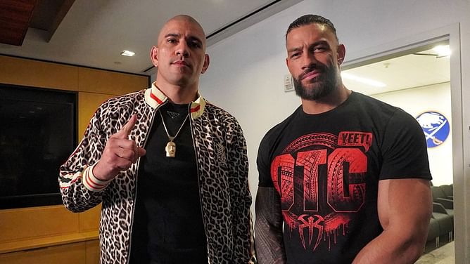 WATCH: Roman Reigns' heartfelt interaction with Alex Pereira on WWE SmackDown