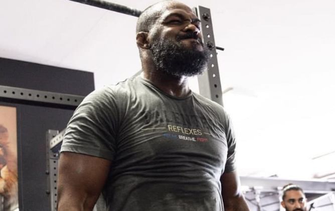"I’ve seen Chuck lift more" - Former UFC champ unimpressed by Jon Jones' latest bench press post