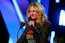 Julia Roberts called the proposed Notting Hill sequel a "poor idea," claims screenplay writer Richard Curtis