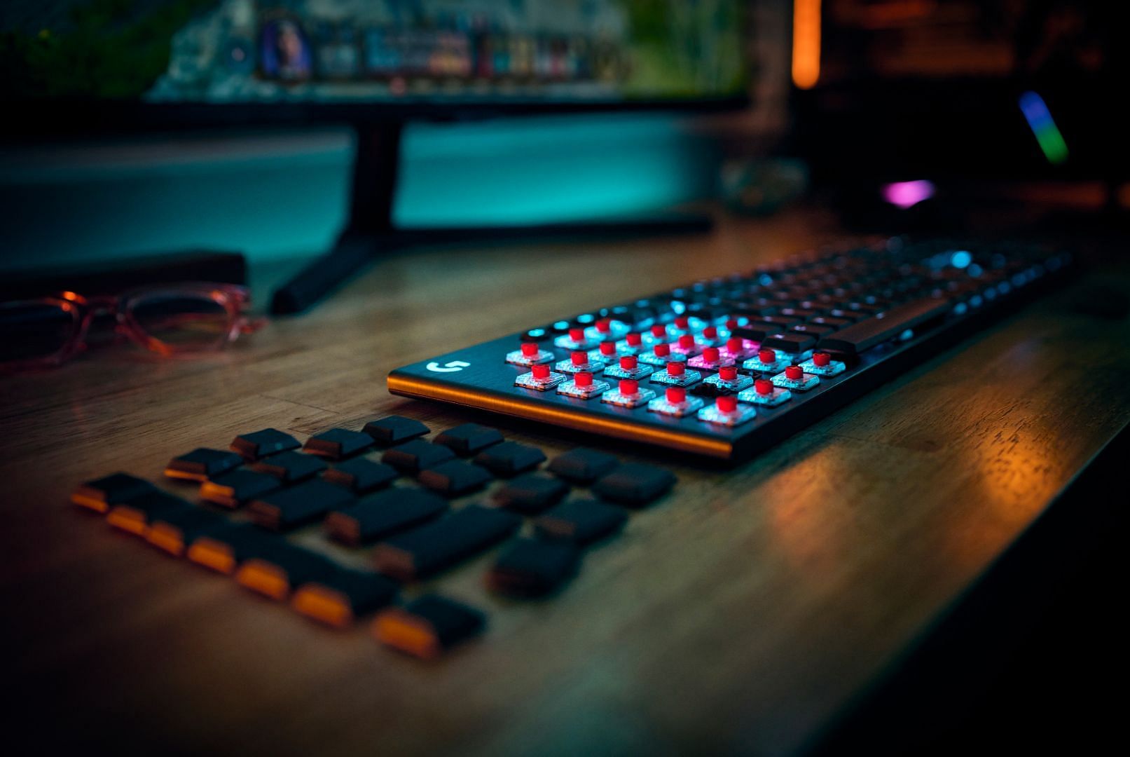 Logitech G915 Lightspeed (Image via X || @LogitechG)