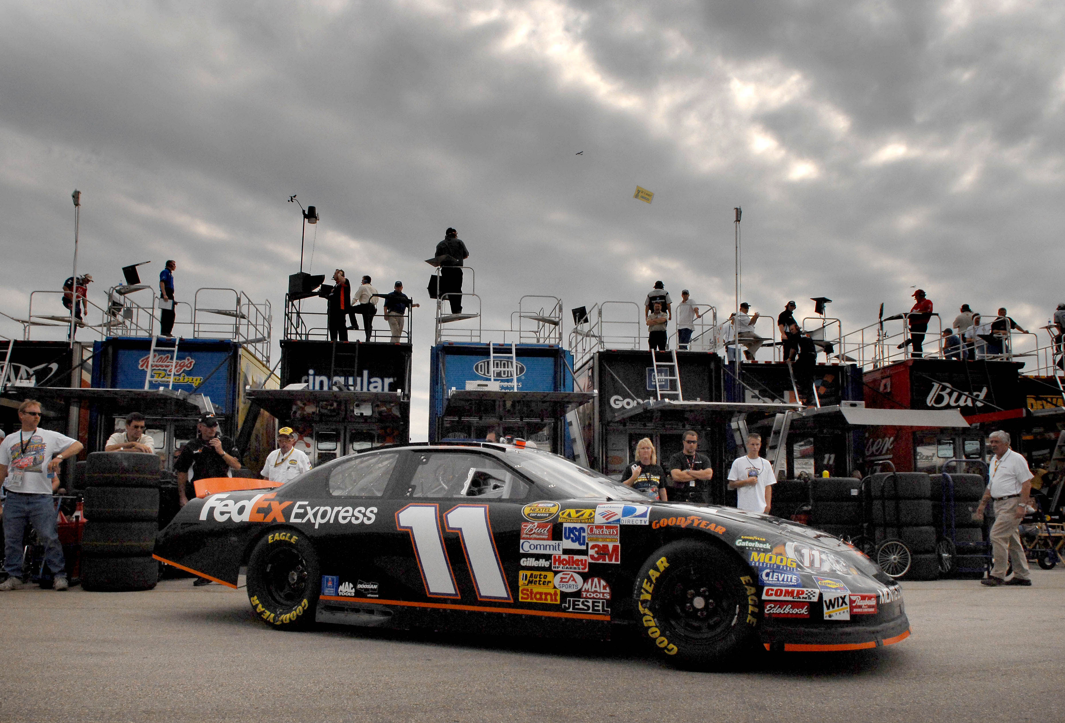 Denny Hamlin at the 2006 Ford 400 - Source: Imagn