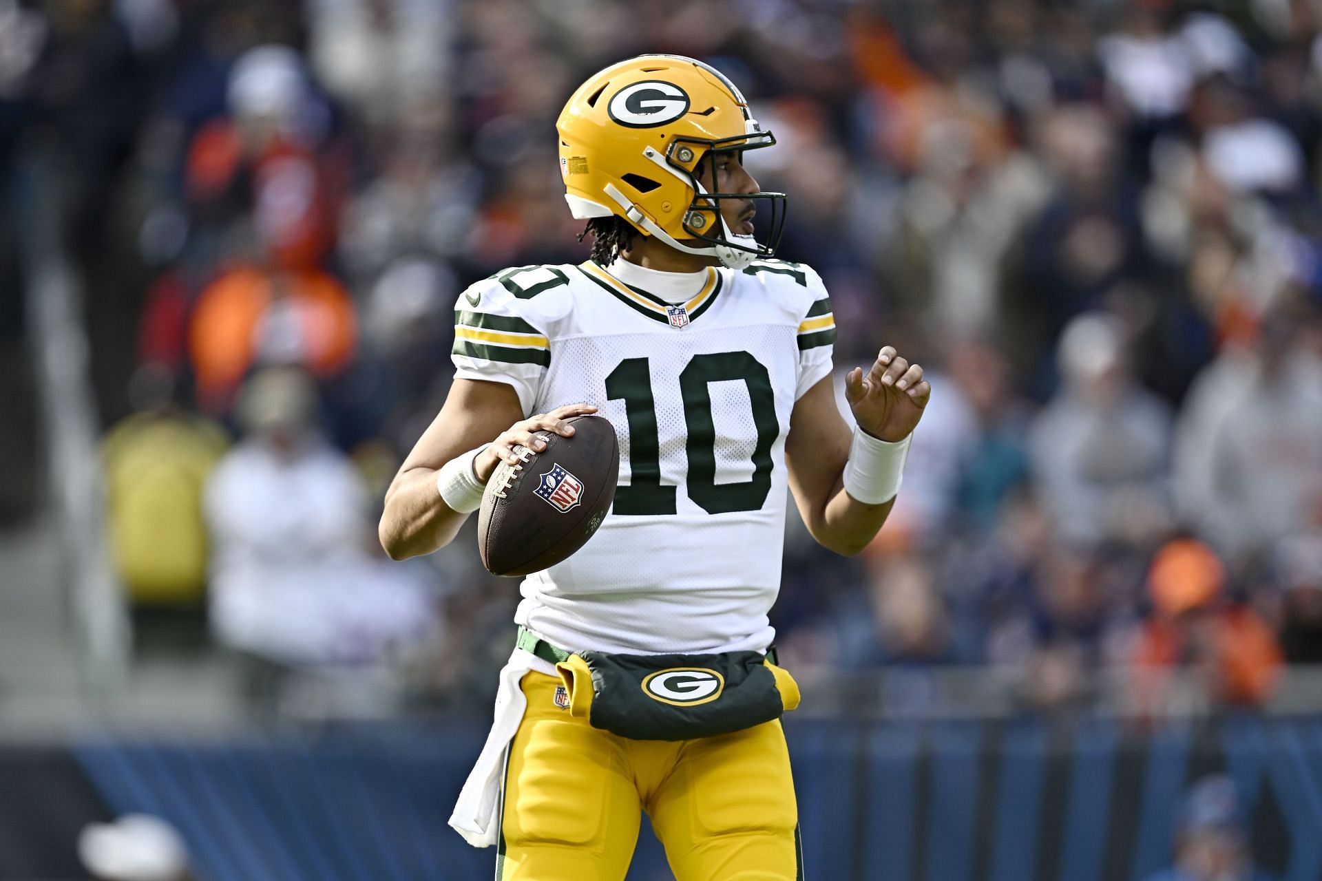 Green Bay Packers v Chicago Bears