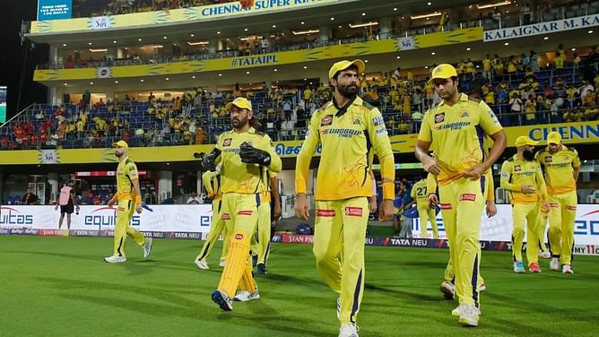 IPL 2025 CSK Playing 11: चेन्नई सुपर किंग्स के लिए सिरदर्द होगा प्लेइंग 11 चुनना, धाकड़ खिलाड़ी को नहीं मिल पाएगी जगह!