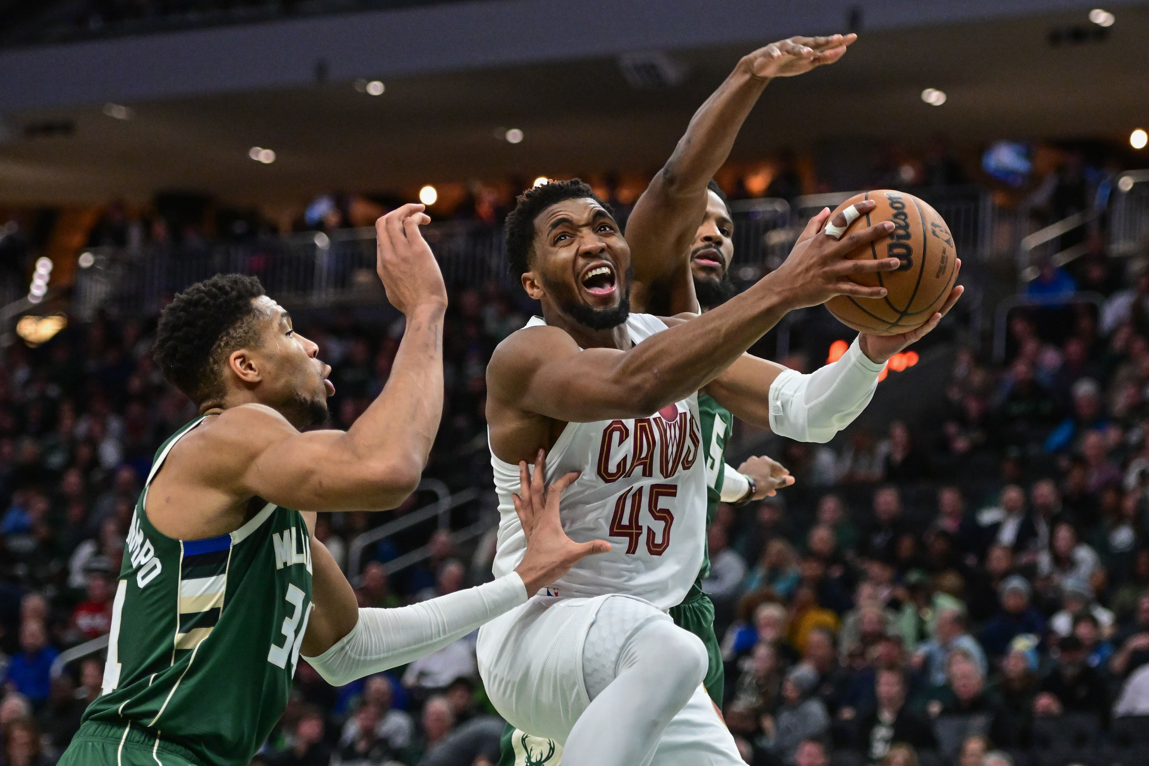 Milwaukee Bucks vs Cleveland Cavaliers Prediction and Preview Nov. 4