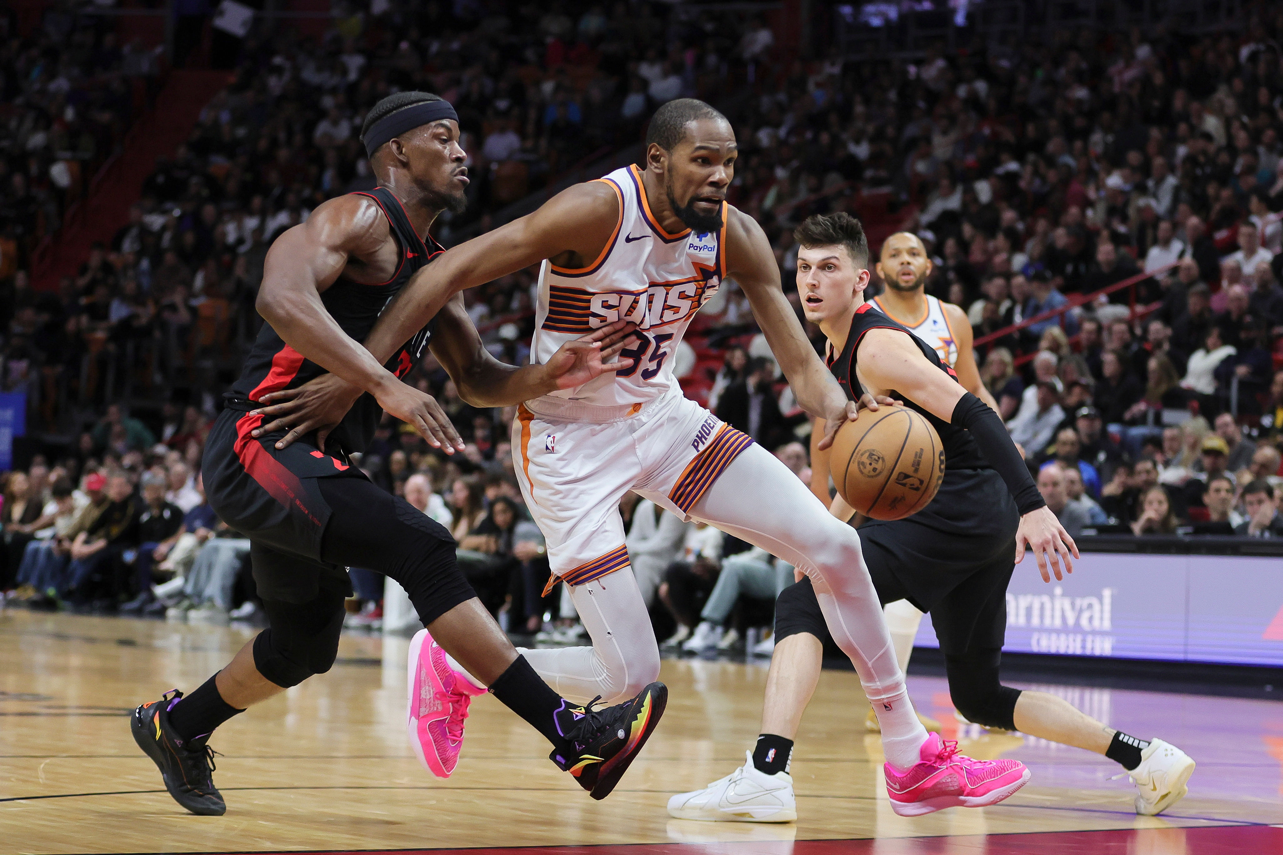 NBA: Phoenix Suns at Miami Heat - Source: Imagn