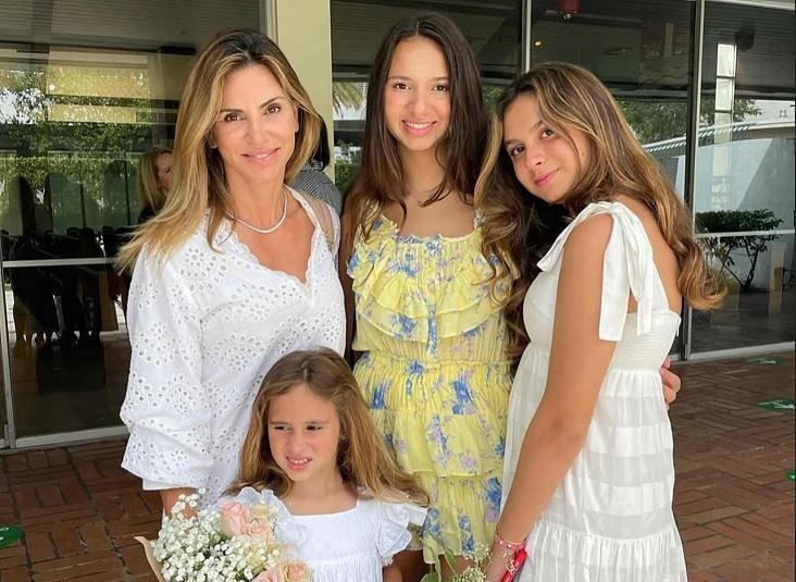 Alex Rodriguez Girlfriend and Family Pictures