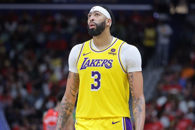 Is Anthony Davis playing tonight against the Toronto Raptors? Latest on ...
