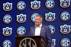 When Auburn HC Bruce Pearl made his feelings clear about NIL: “We’re all looking for guidelines”
