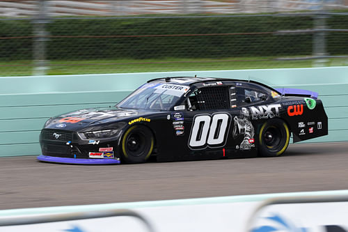 Cole Custer drivers the No. 00 Ford Mustang in the NASCAR Xfinity Series - Source: Imagn