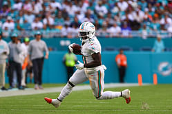 Dolphins HC Mike McDaniel drops update on Tyreek Hill's injury ahead of MNF