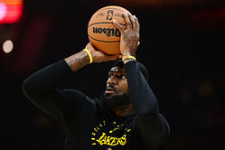 PHOTOS: LeBron James rocks iconic Scream ghostface mask for Lakers vs Raptors Halloween game