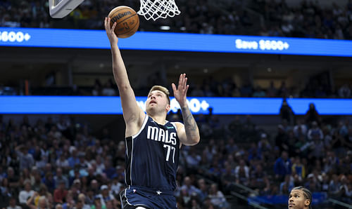 Dallas Mavericks guard Luka Doncic (77) shoots during the second half against the Houston Rockets at American Airlines Center. Mandatory Credit: Kevin Jairaj-Imagn Images