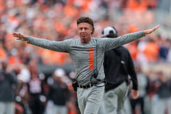 "Can't pay their own bills": Oklahoma State HC Mike Gundy takes personal shots at Cowboys' critics